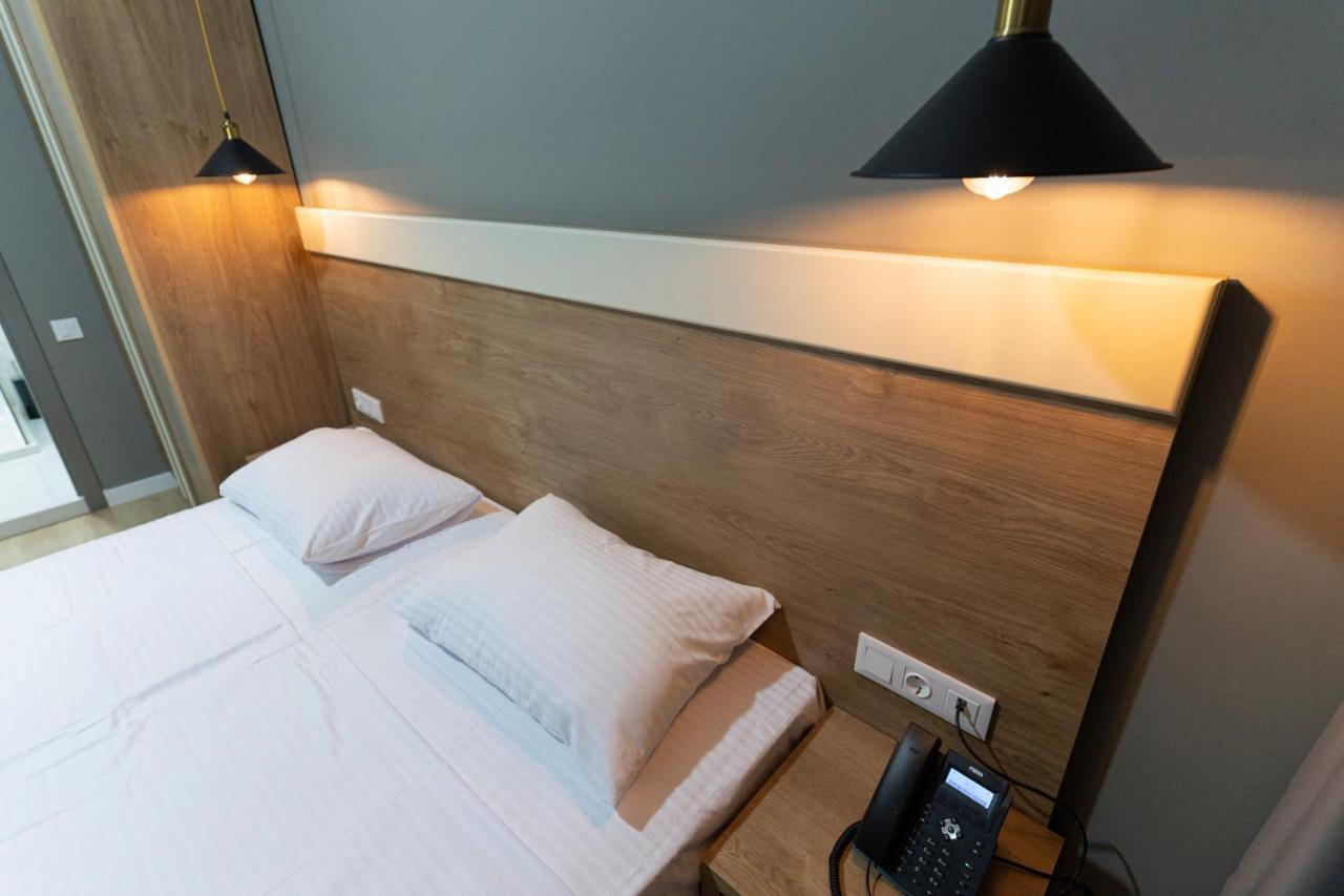 Boulevard Apartments バトゥーミ エクステリア 写真